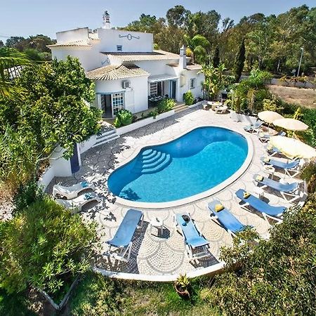 Villa Cabrita, Superb Location, Large Villa, Walk To Restaurants, Supermarkets Beach Guia  Εξωτερικό φωτογραφία